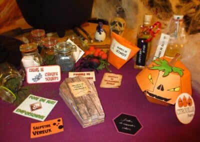 A Treasure Hunt For Kids - Halloween Treasure Hunt - Boxes