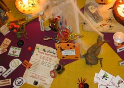 A Treasure Hunt For Kids - Halloween Treasure Hunt - Decoration
