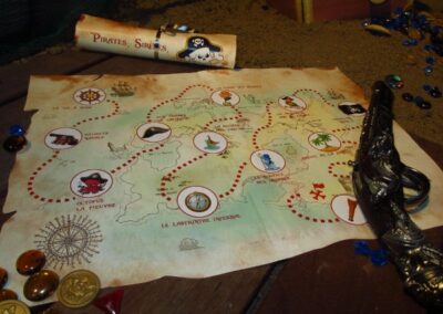 A Treasure Hunt For Kids - Pirate and Mermaid Treasure Hunt - Treasure map - 4-5 - 6-7 - 8-10